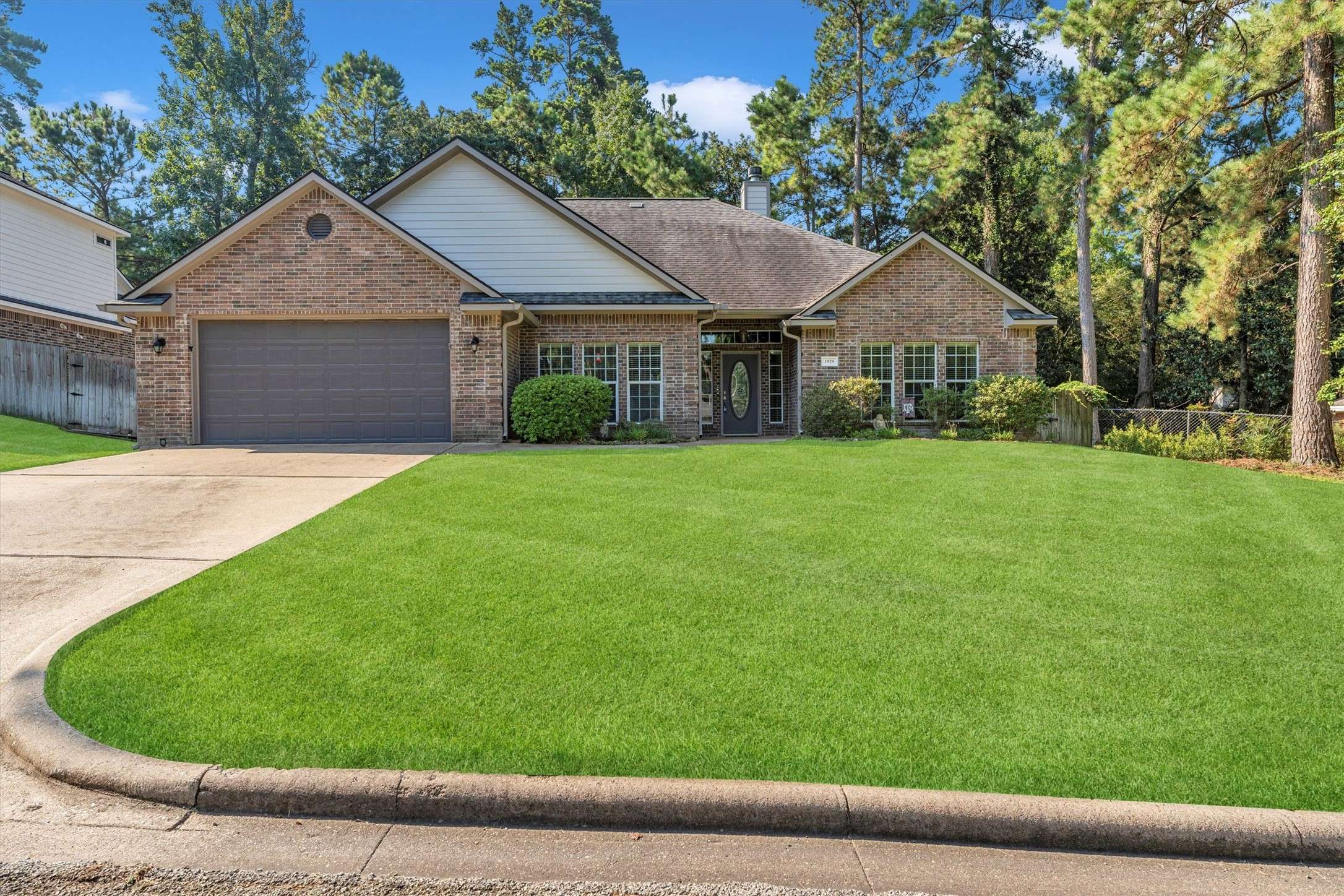 Huntsville, TX 77340,1929 Foxbriar