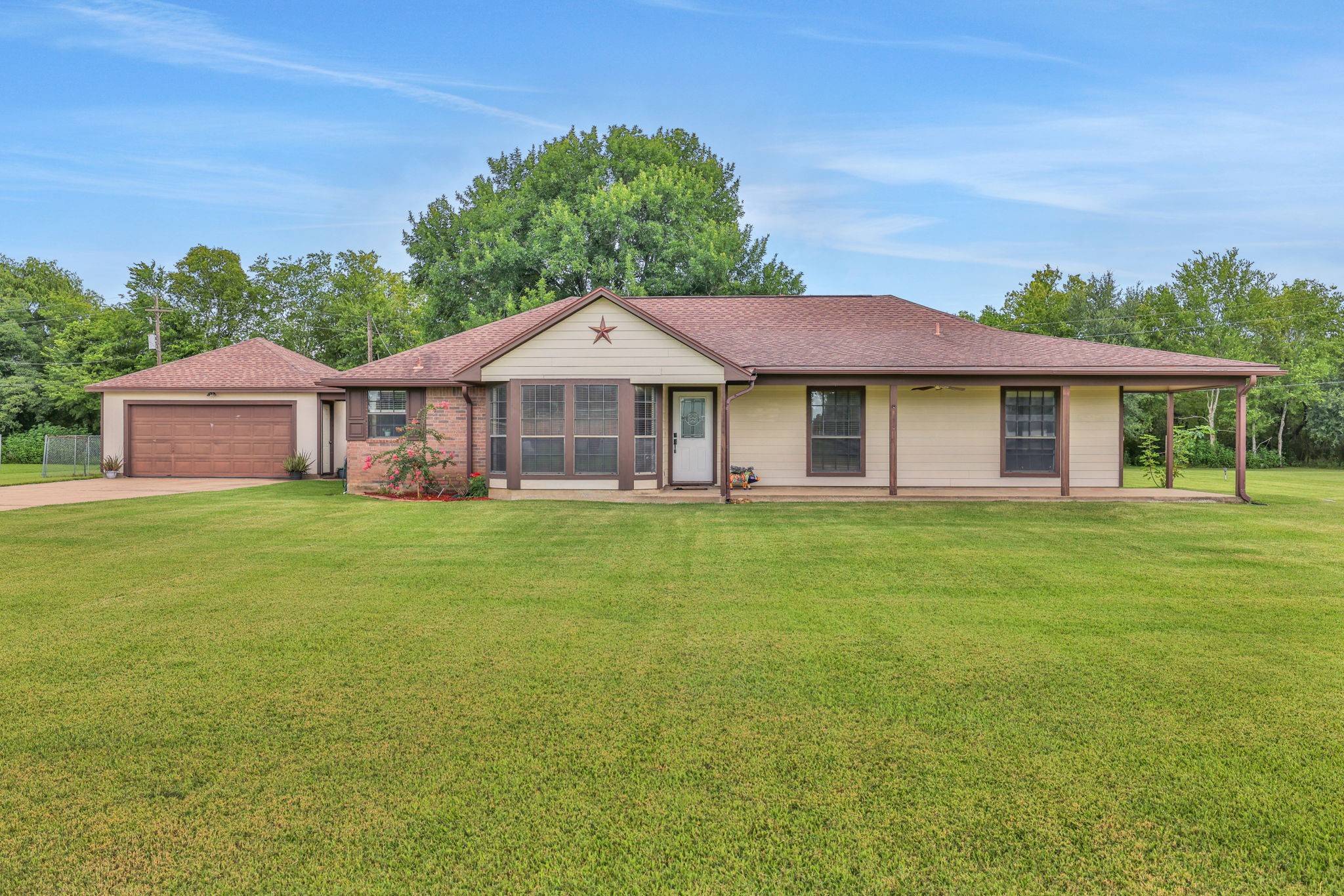 Dayton, TX 77535,2 County Road 4867