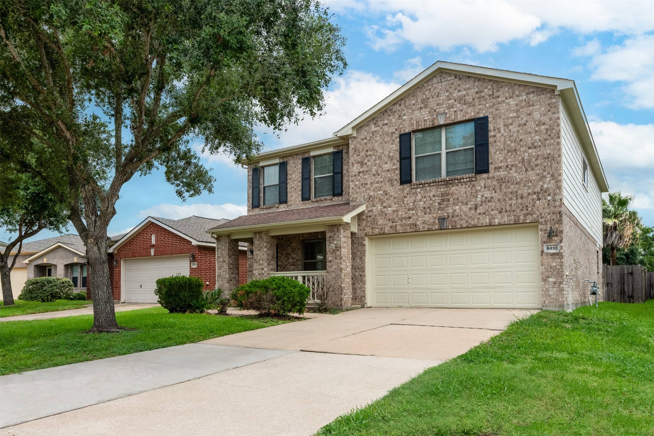 Sugar Land, TX 77498,9410 Coatsworth DR