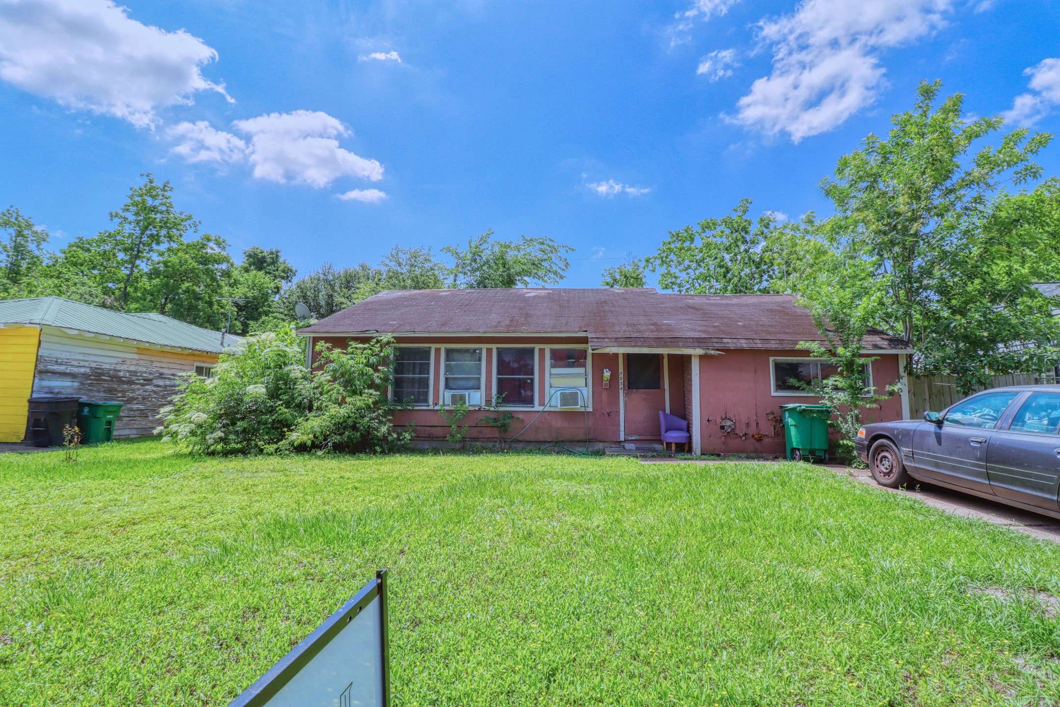 Houston, TX 77033,5934 Southtown ST