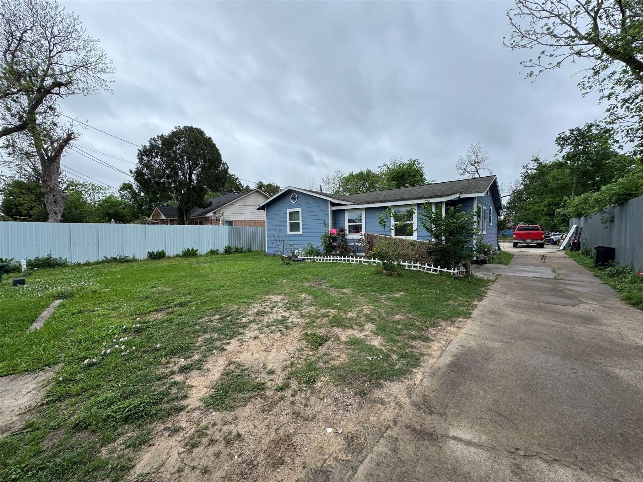 Houston, TX 77026,5526 Bunte ST