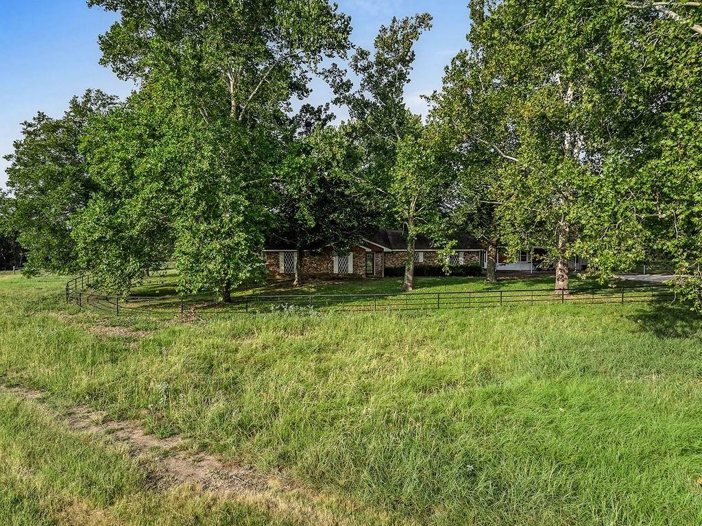 Weimar, TX 78962,4811 Farm To Market Road 155