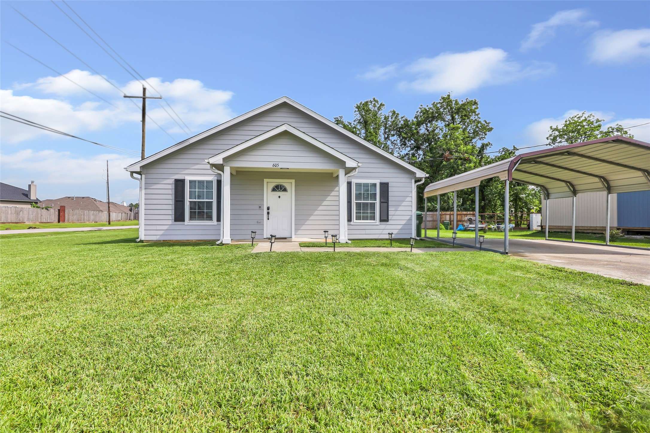 Dayton, TX 77535,605 W Linney ST