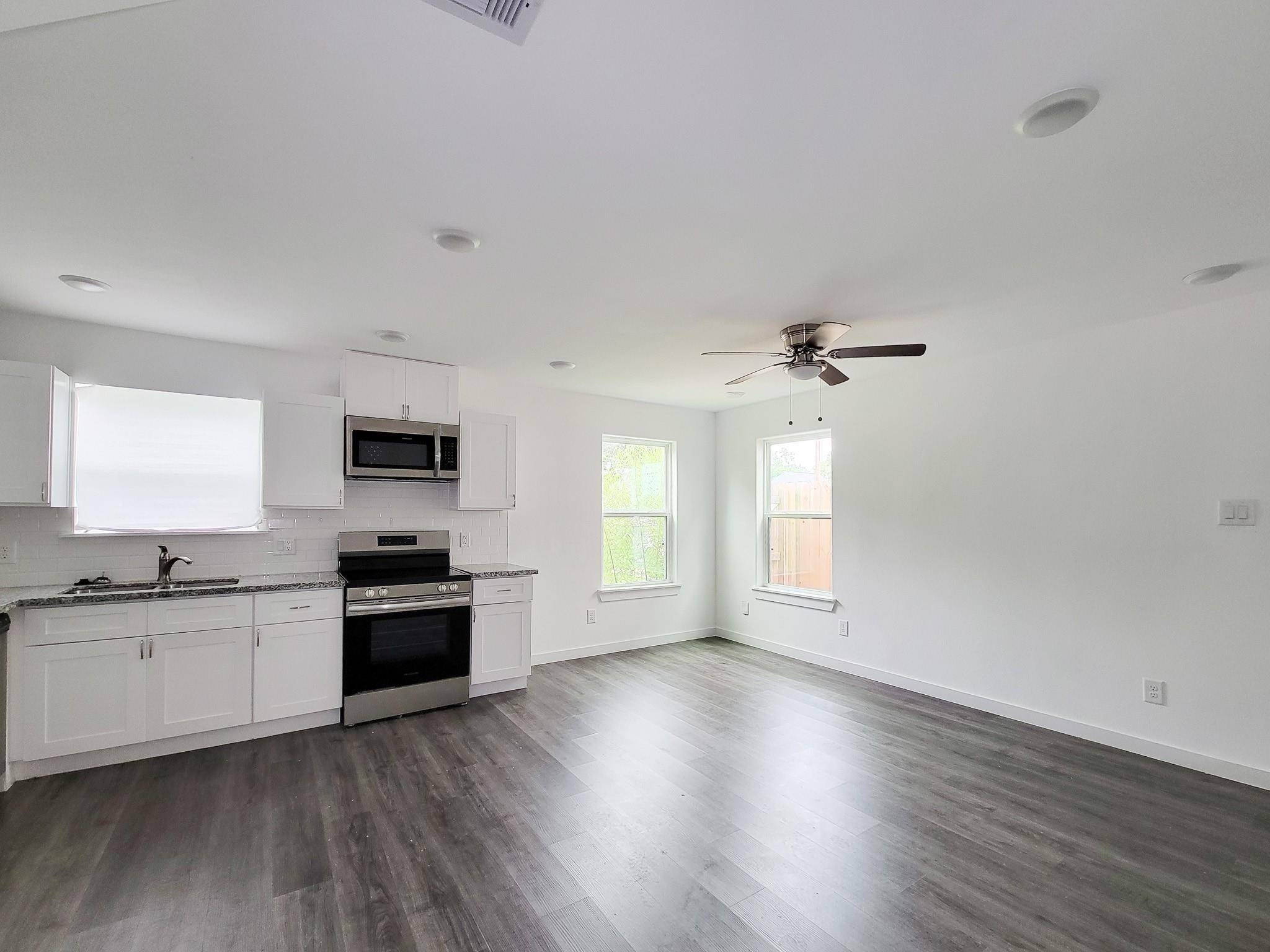 Houston, TX 77078,8122 Sterlingshire ST #A