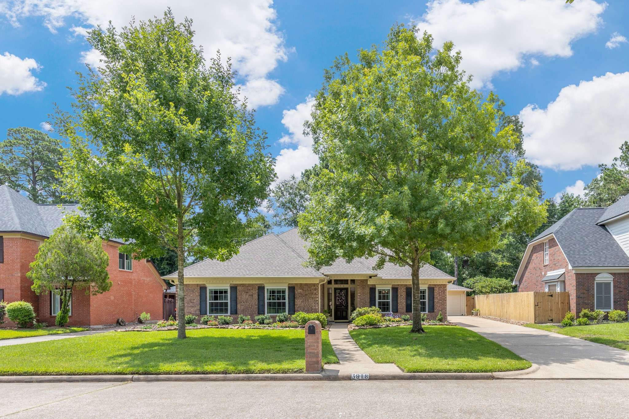 Kingwood, TX 77345,3918 Brook Shadow DR