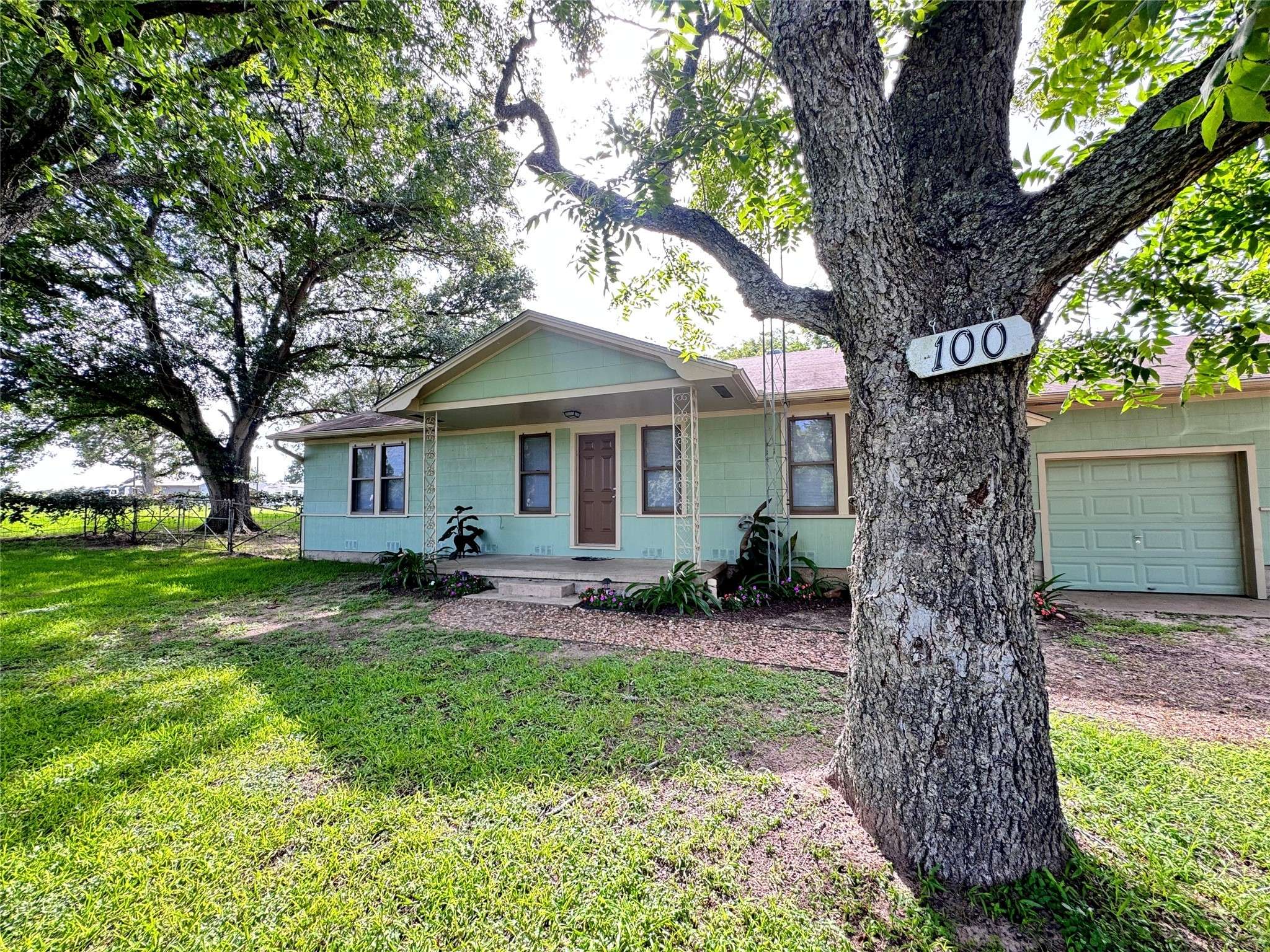 Brenham, TX 77833,100 S Berlin RD