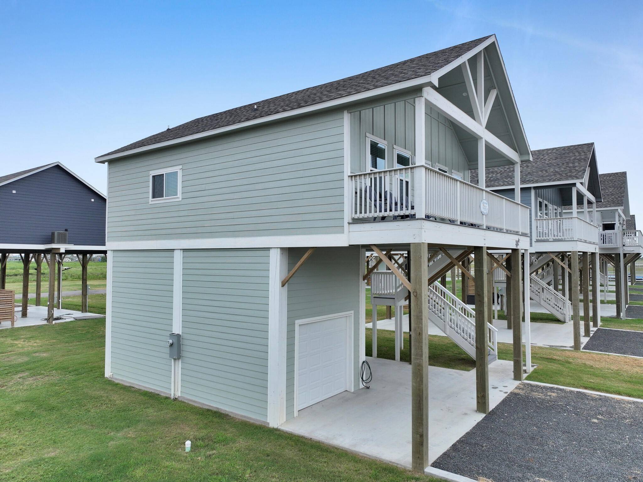 Crystal Beach, TX 77650,1048 Sunset CIR W