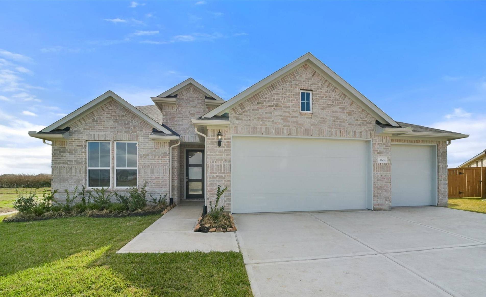 Texas City, TX 77568,13625 Fairway Arbor