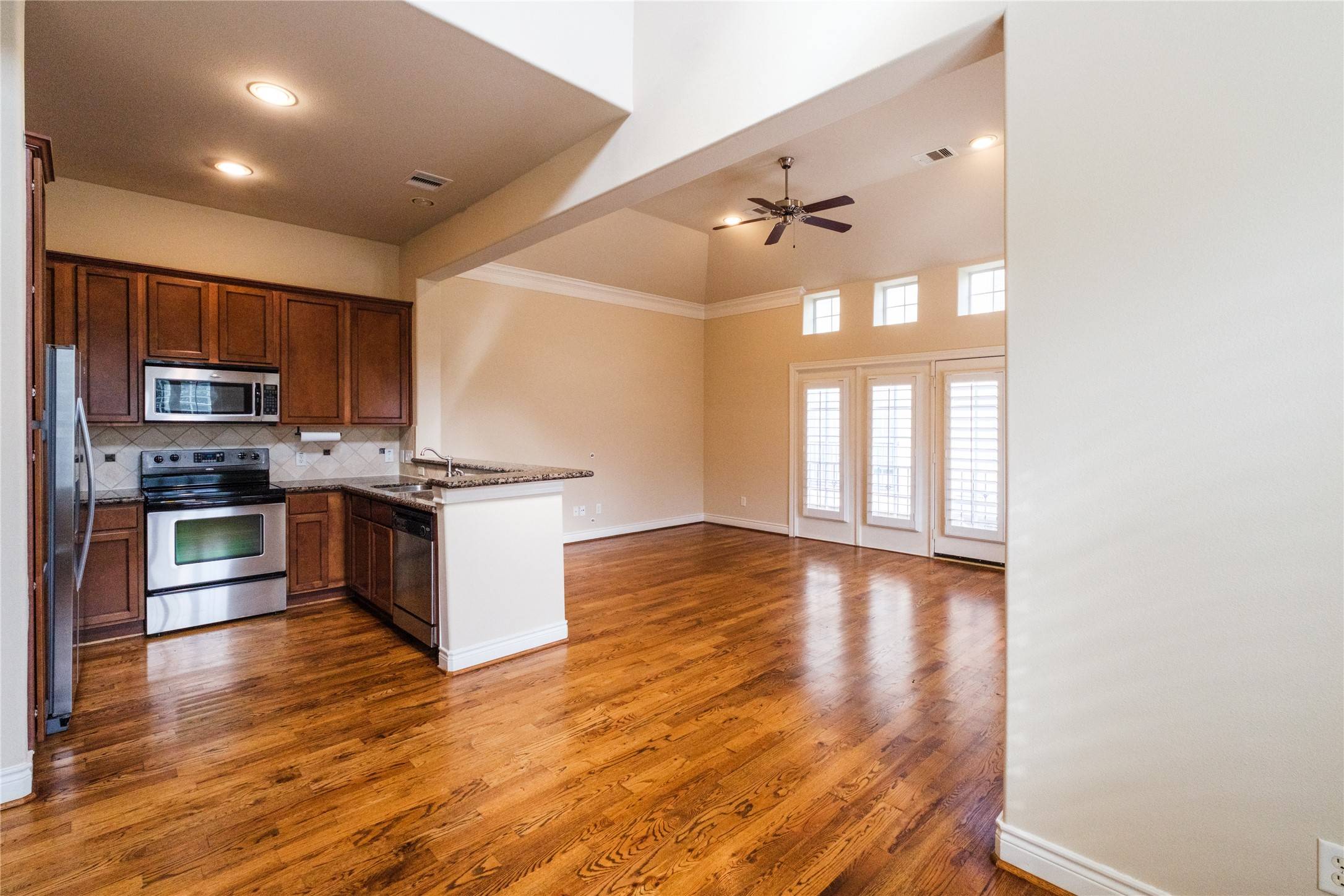 Houston, TX 77007,2733 Sherwin ST