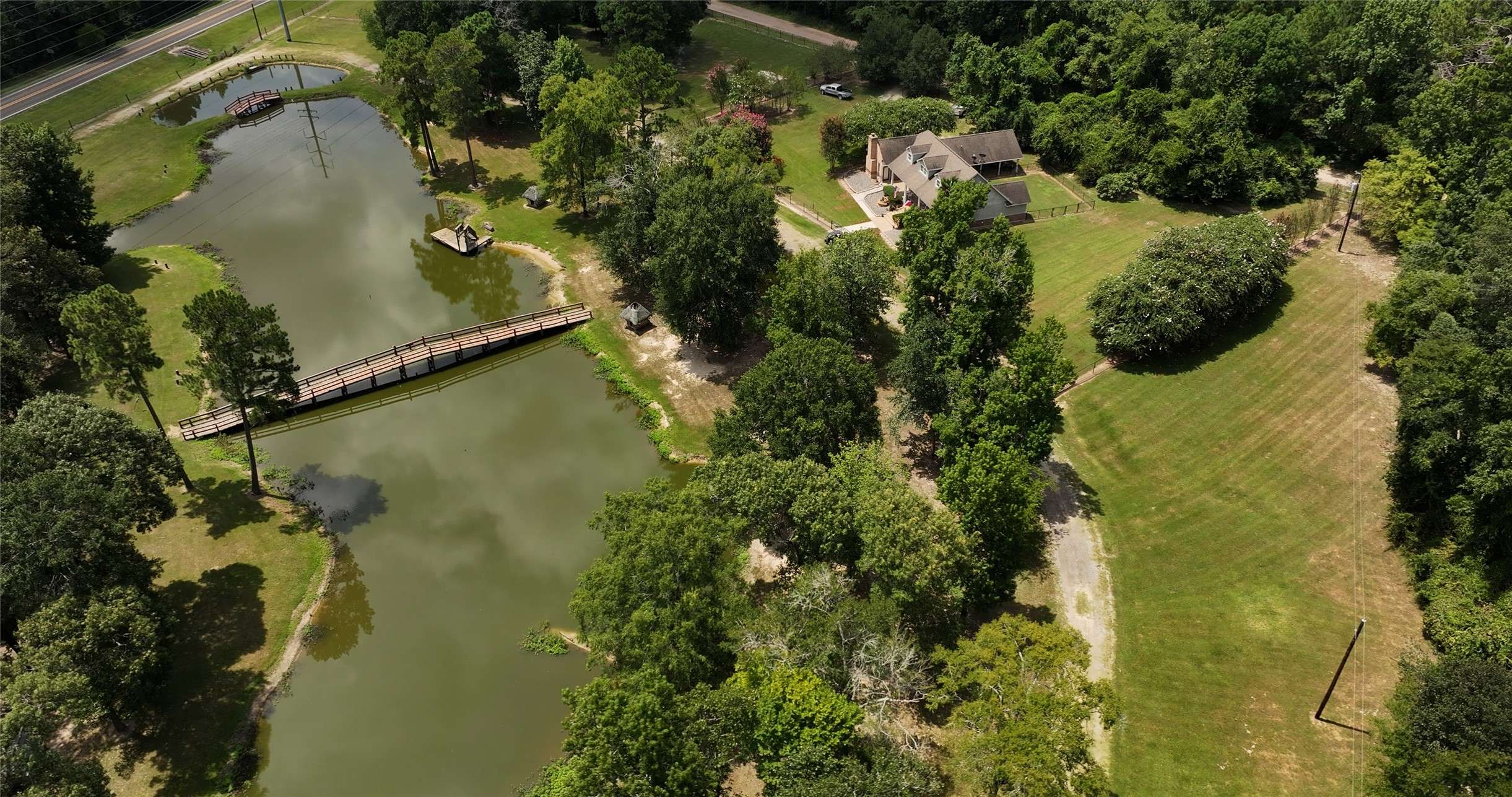 Livingston, TX 77351,202 E Jack White RD