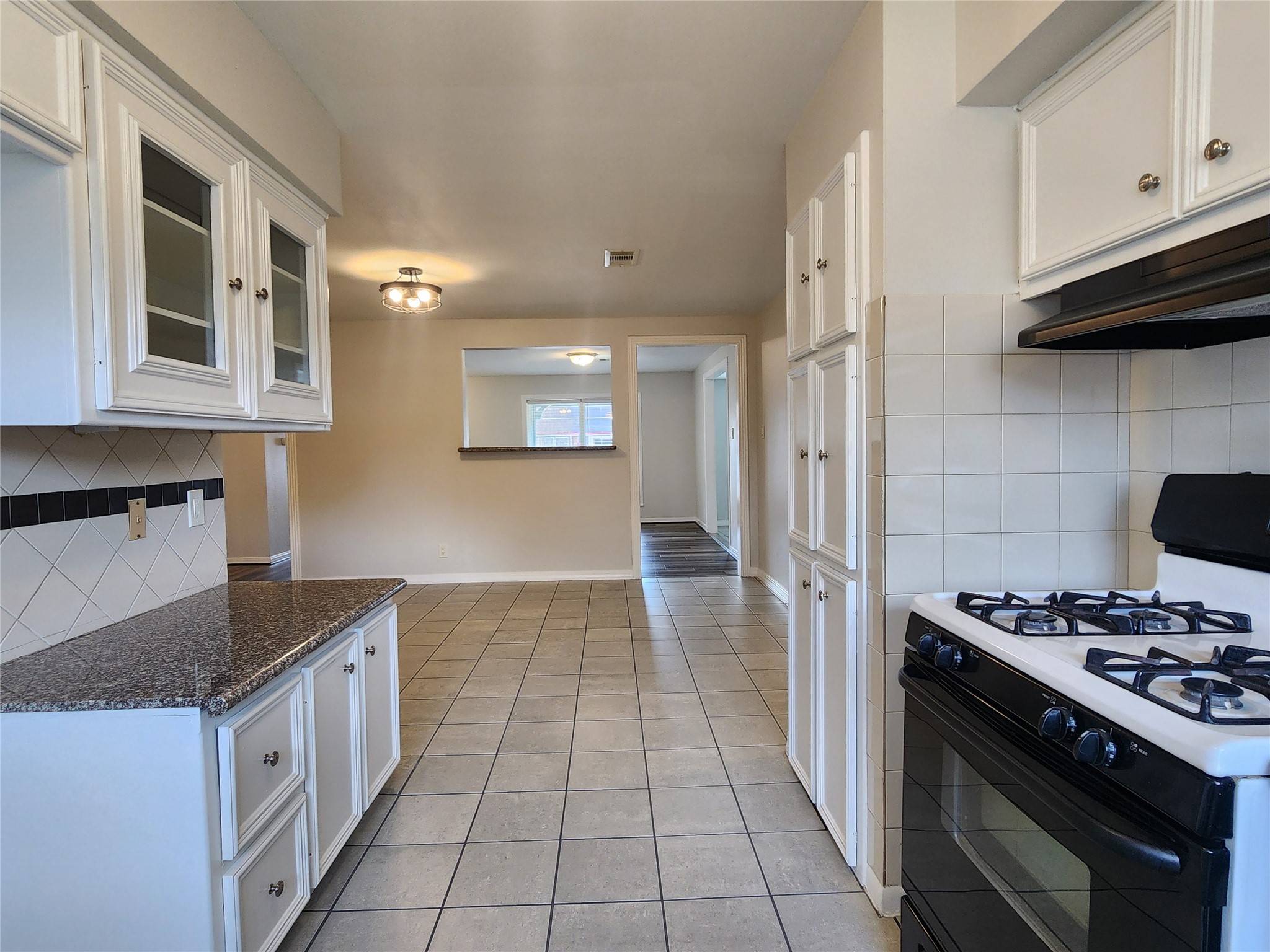 Houston, TX 77045,4214 Wuthering Heights DR