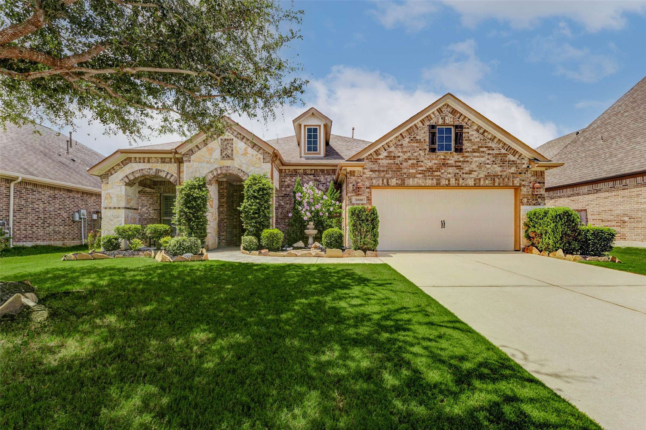 Fulshear, TX 77441,30010 Valley Terrace DR