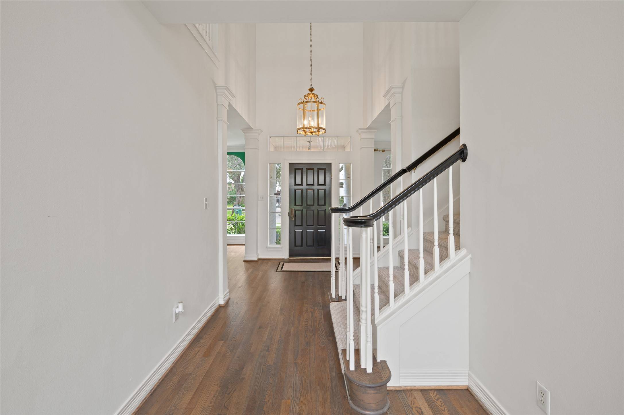 Houston, TX 77027,4006 Chatham LN