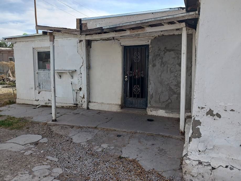 El Paso, TX 79901,1907 E San Antonio AVE