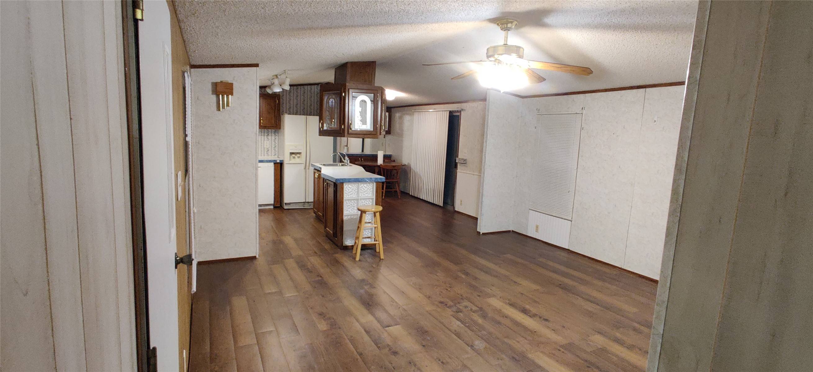 El Campo, TX 77437,21 Serena DR