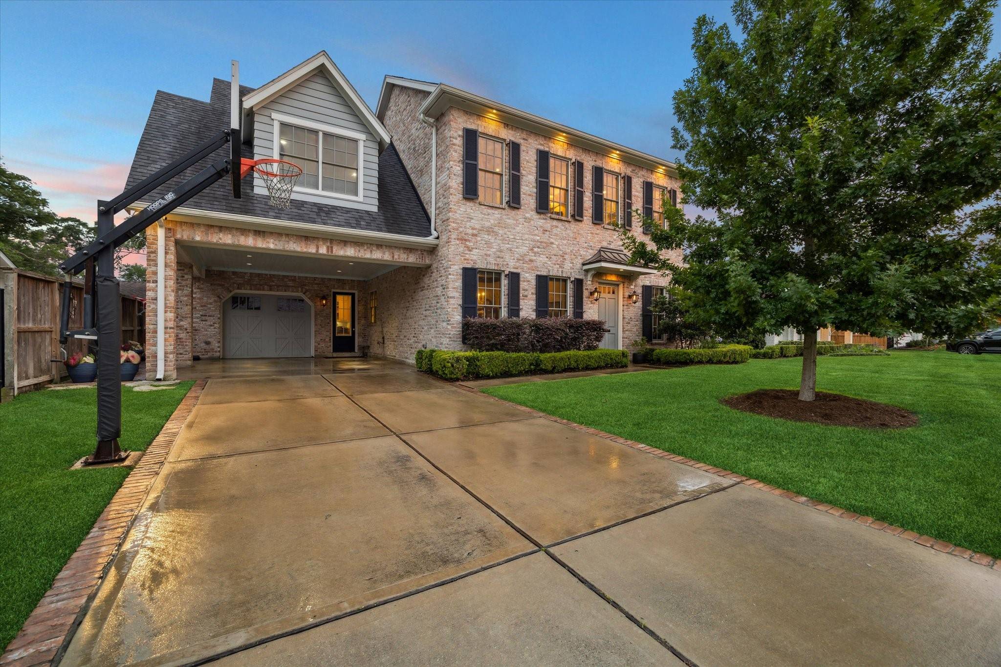 Houston, TX 77057,6225 Piping Rock LN