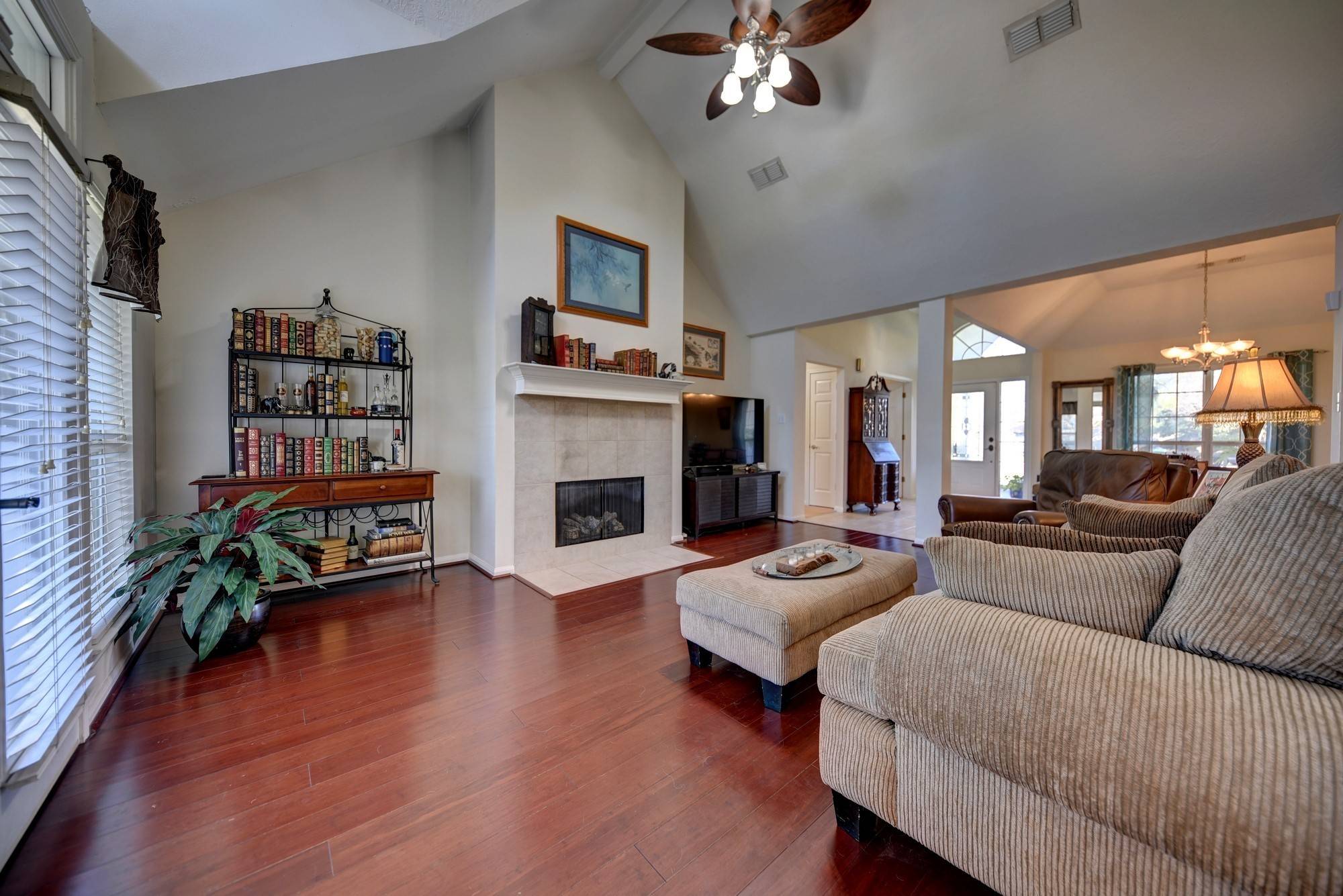 Brenham, TX 77833,1402 Yager DR