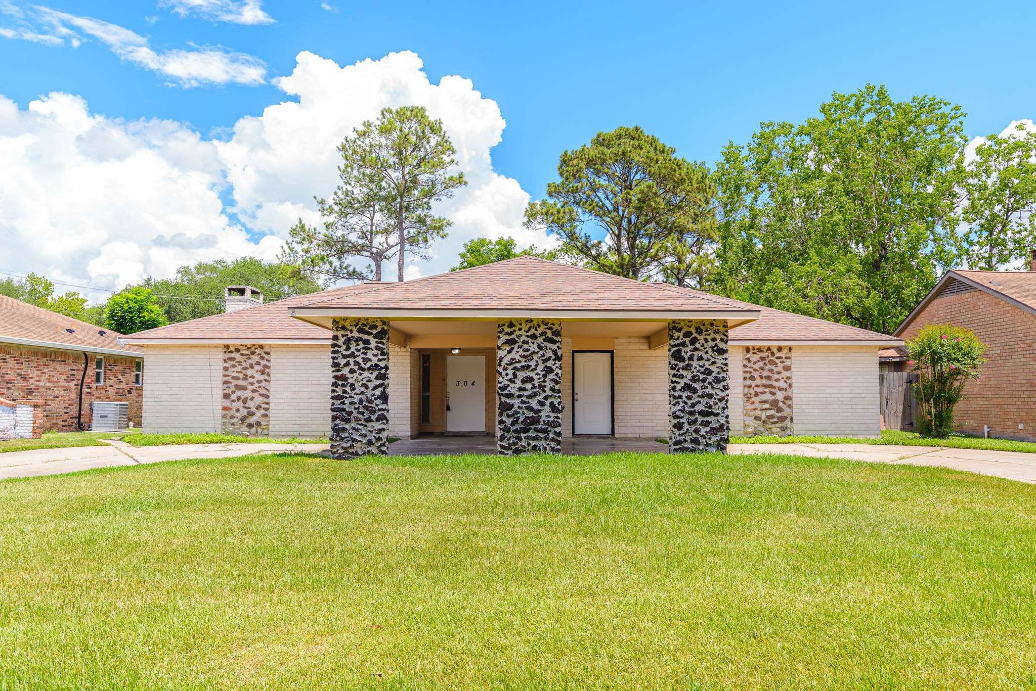 Friendswood, TX 77546,304 Brandywyne DR