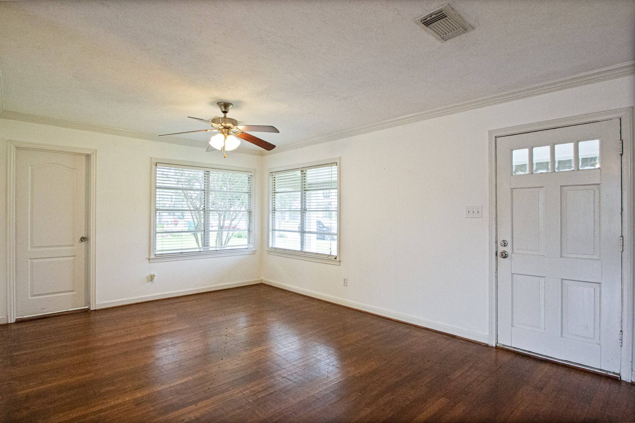Houston, TX 77018,1347 Gardenia DR