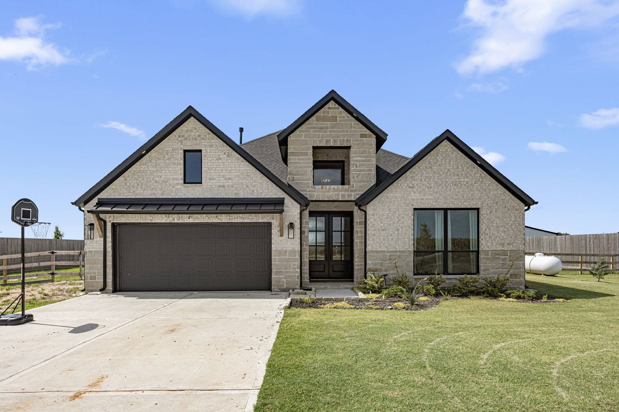 East Bernard, TX 77435,15757 County Road 272