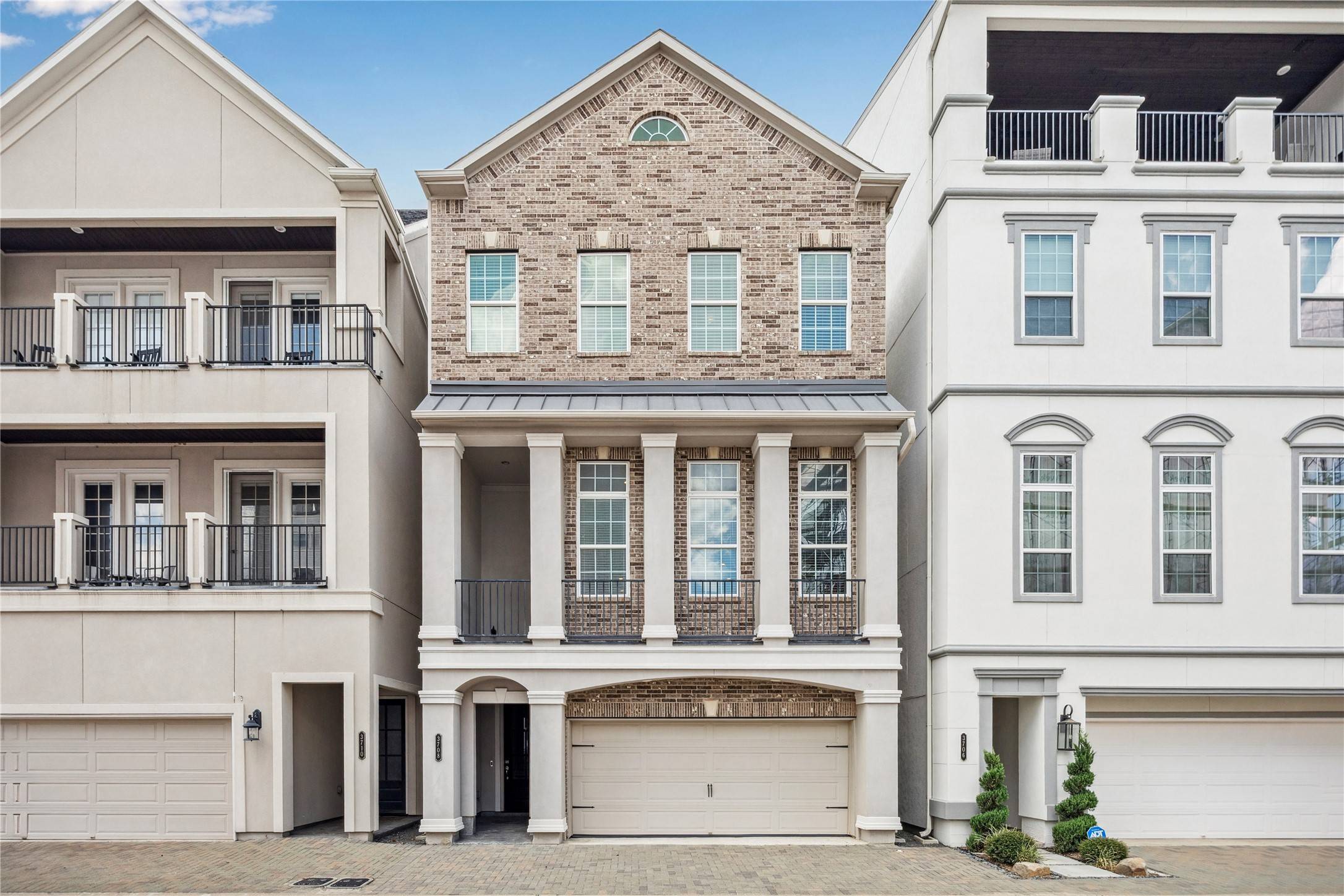 Houston, TX 77055,3708 Somerset York LN
