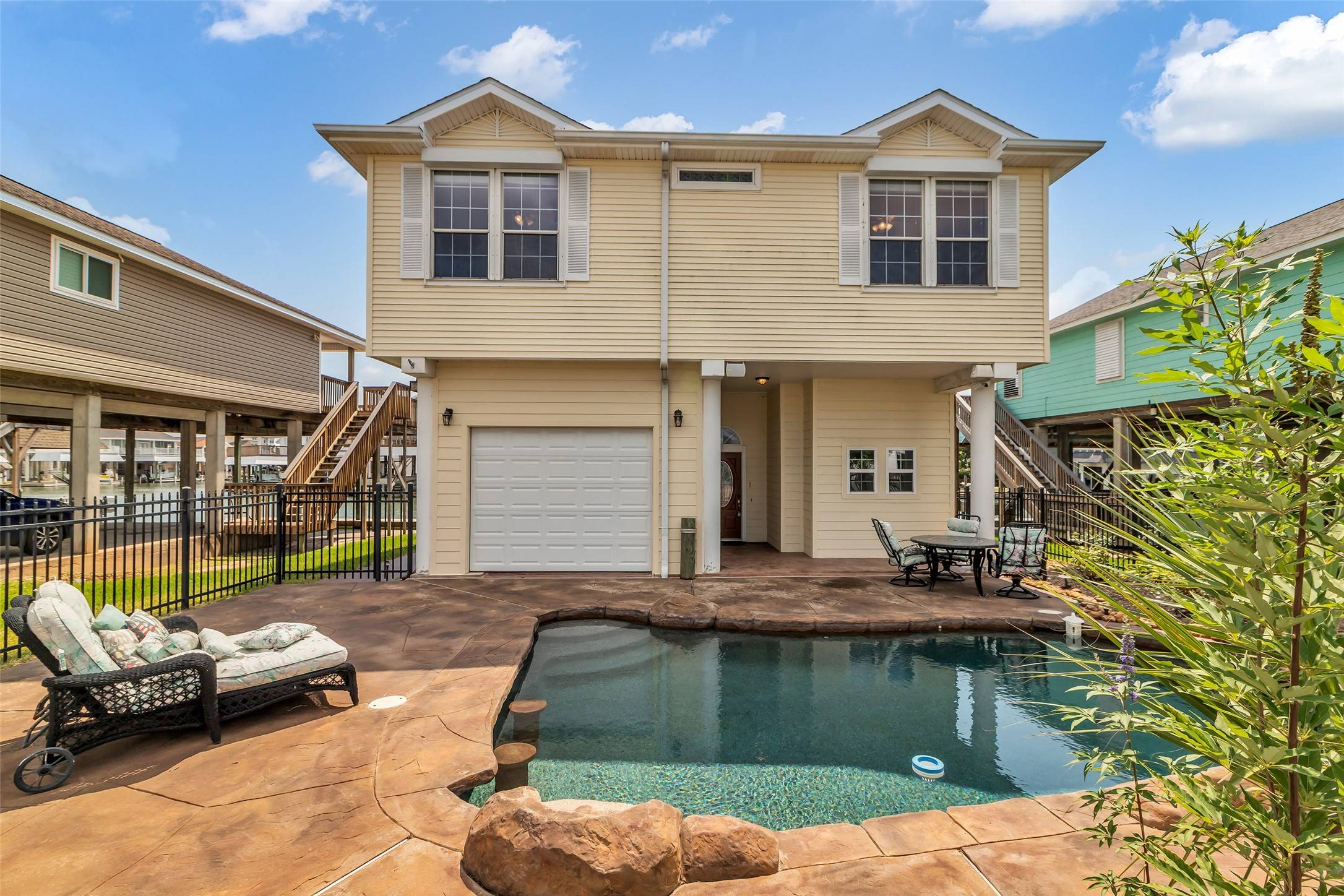 Tiki Island, TX 77554,1323 Wahini ST