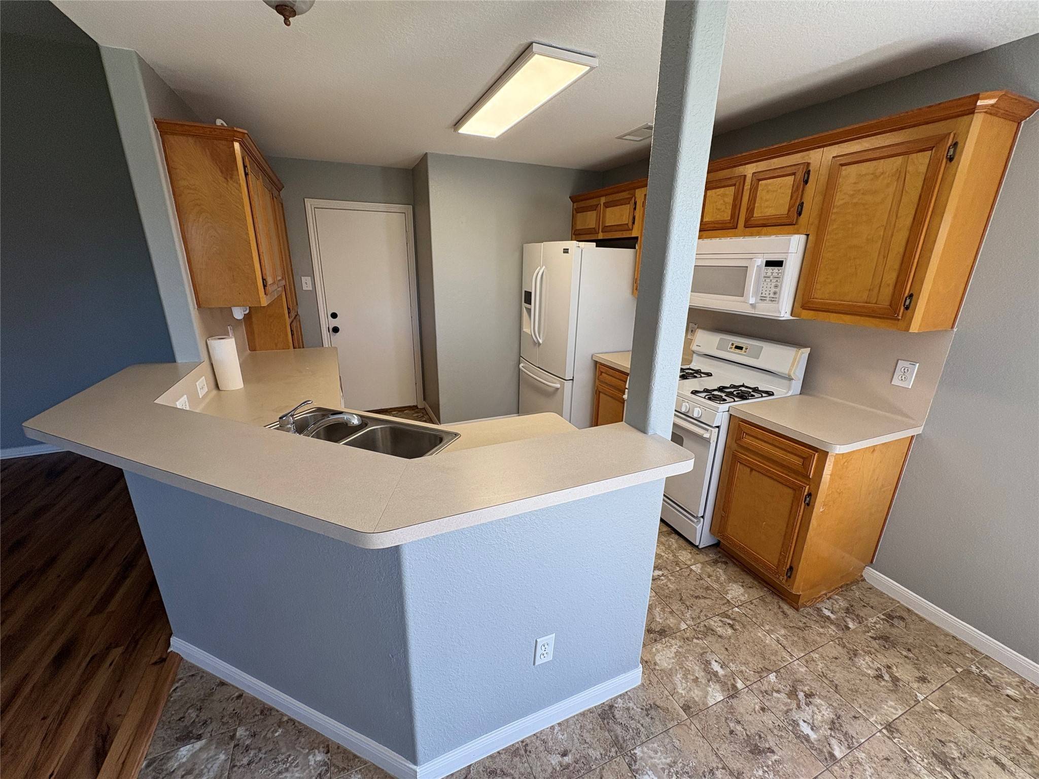 Texas City, TX 77590,3003 30th ST N