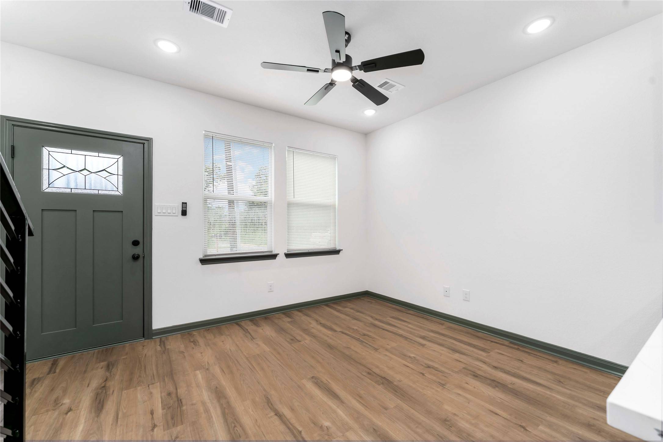 Houston, TX 77028,7987 Chateau ST #D