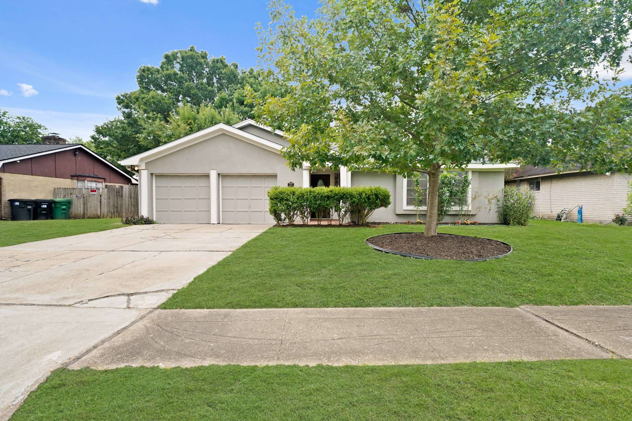 Houston, TX 77031,9403 Tooley DR