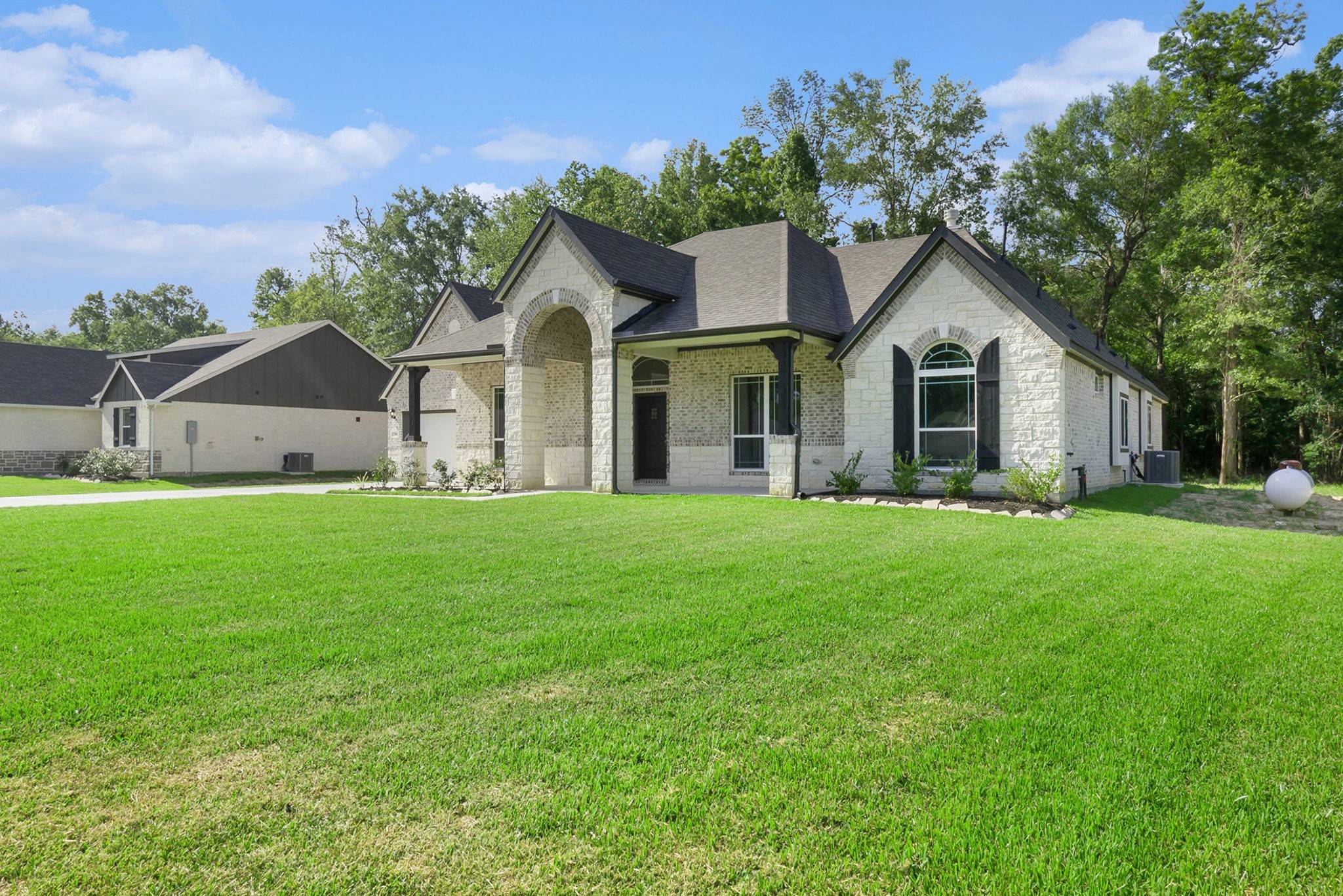 Dayton, TX 77535,1284 Road 66112