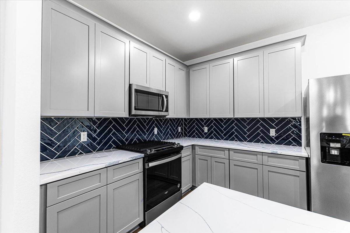 Houston, TX 77088,7504 Hezekiah LN