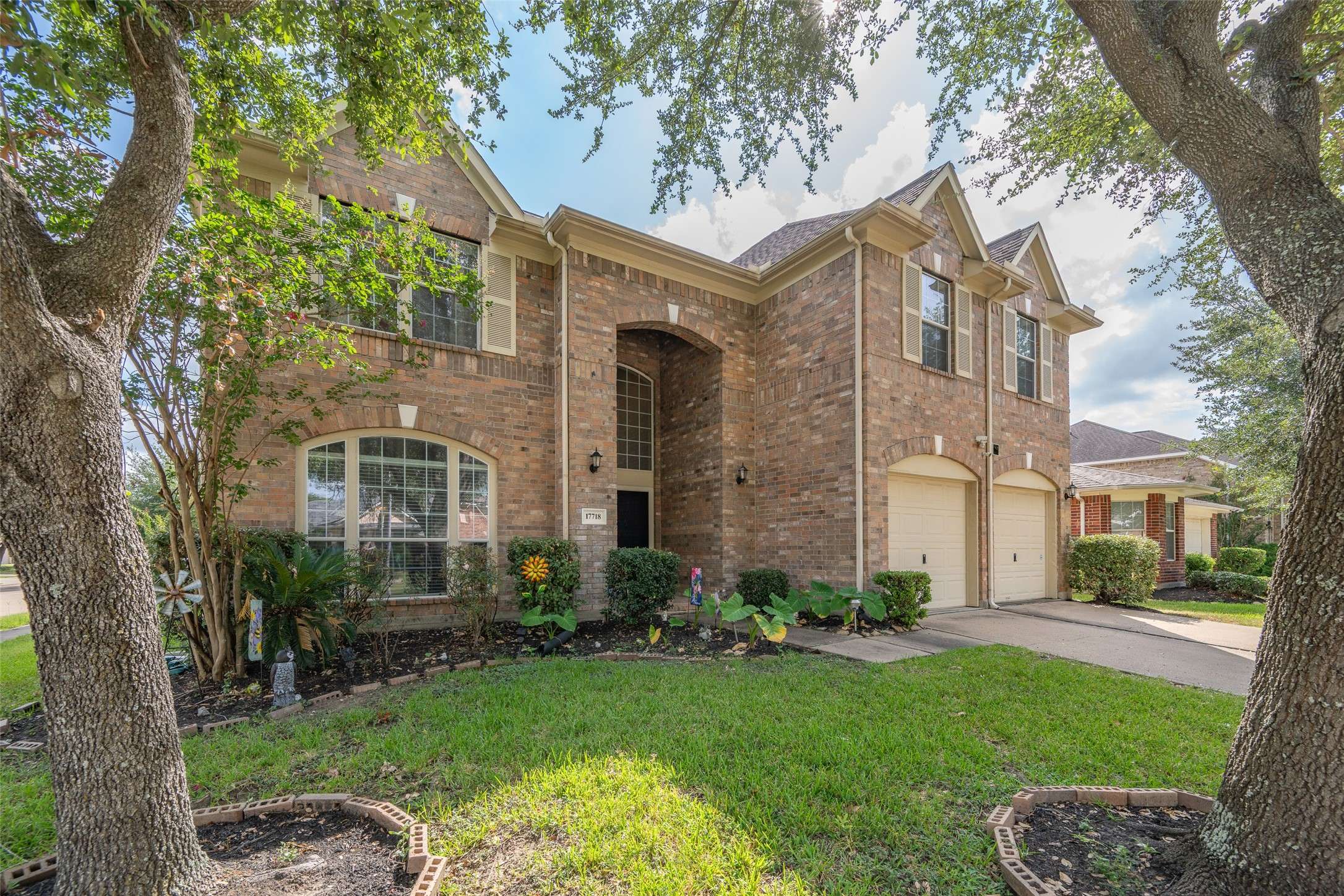 Cypress, TX 77433,17718 Barker Bluff LN