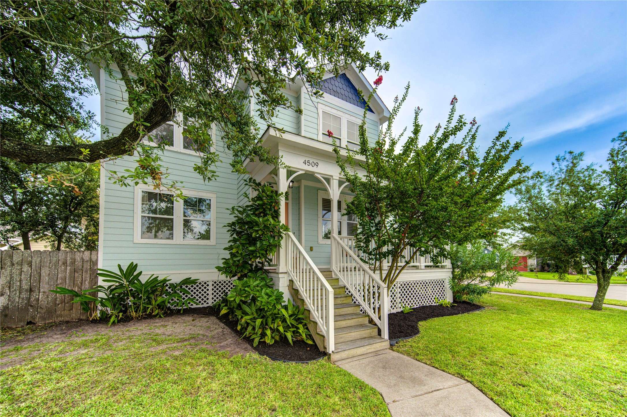 Galveston, TX 77550,4509 N Live Oak CIR
