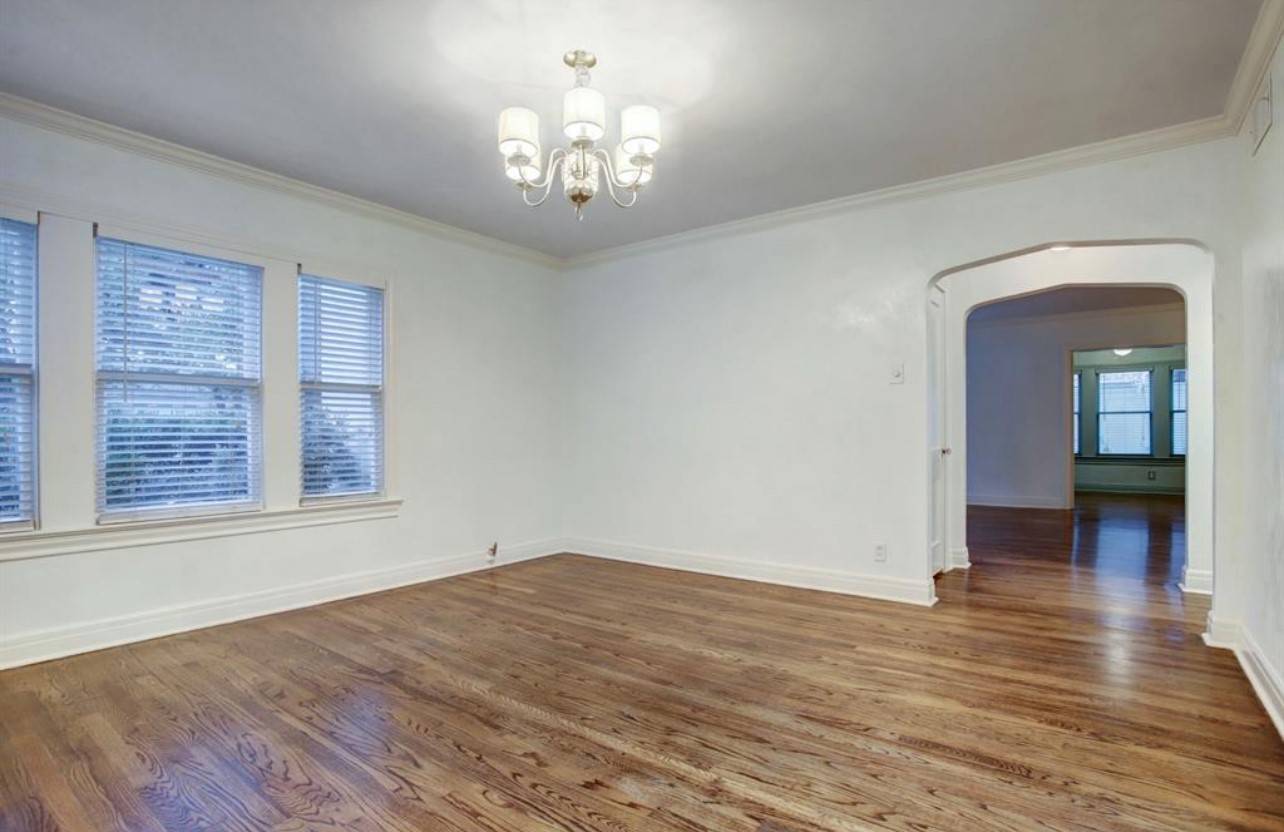 Houston, TX 77098,2015 South BLVD #1