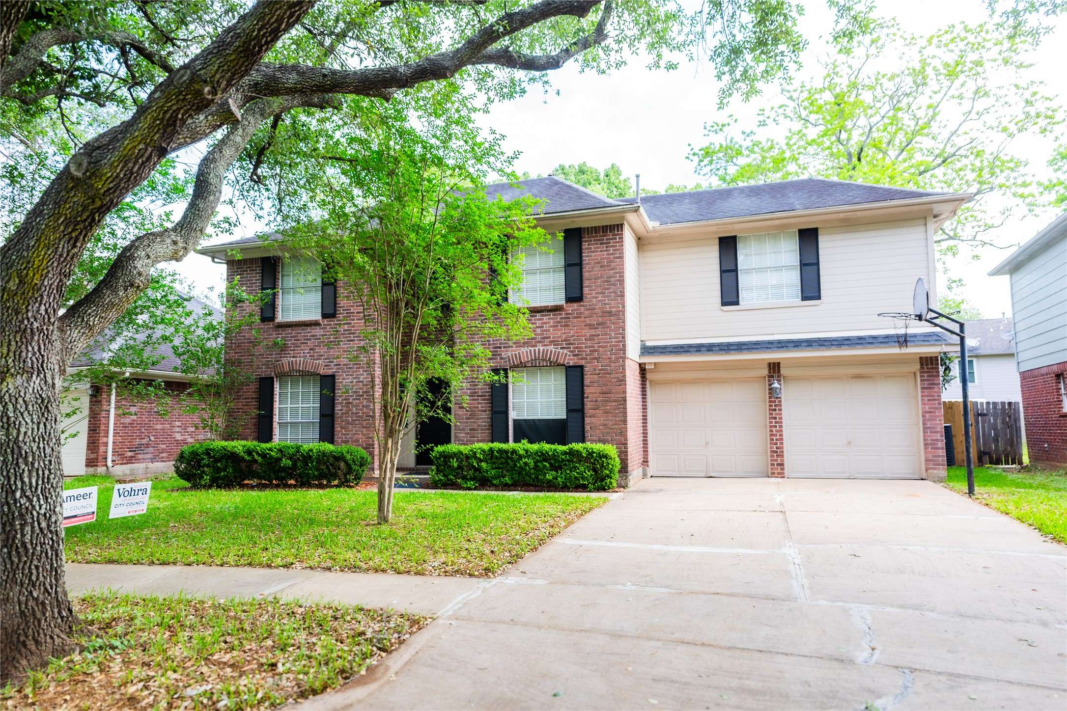 Sugar Land, TX 77479,6311 Laurel Bush LN