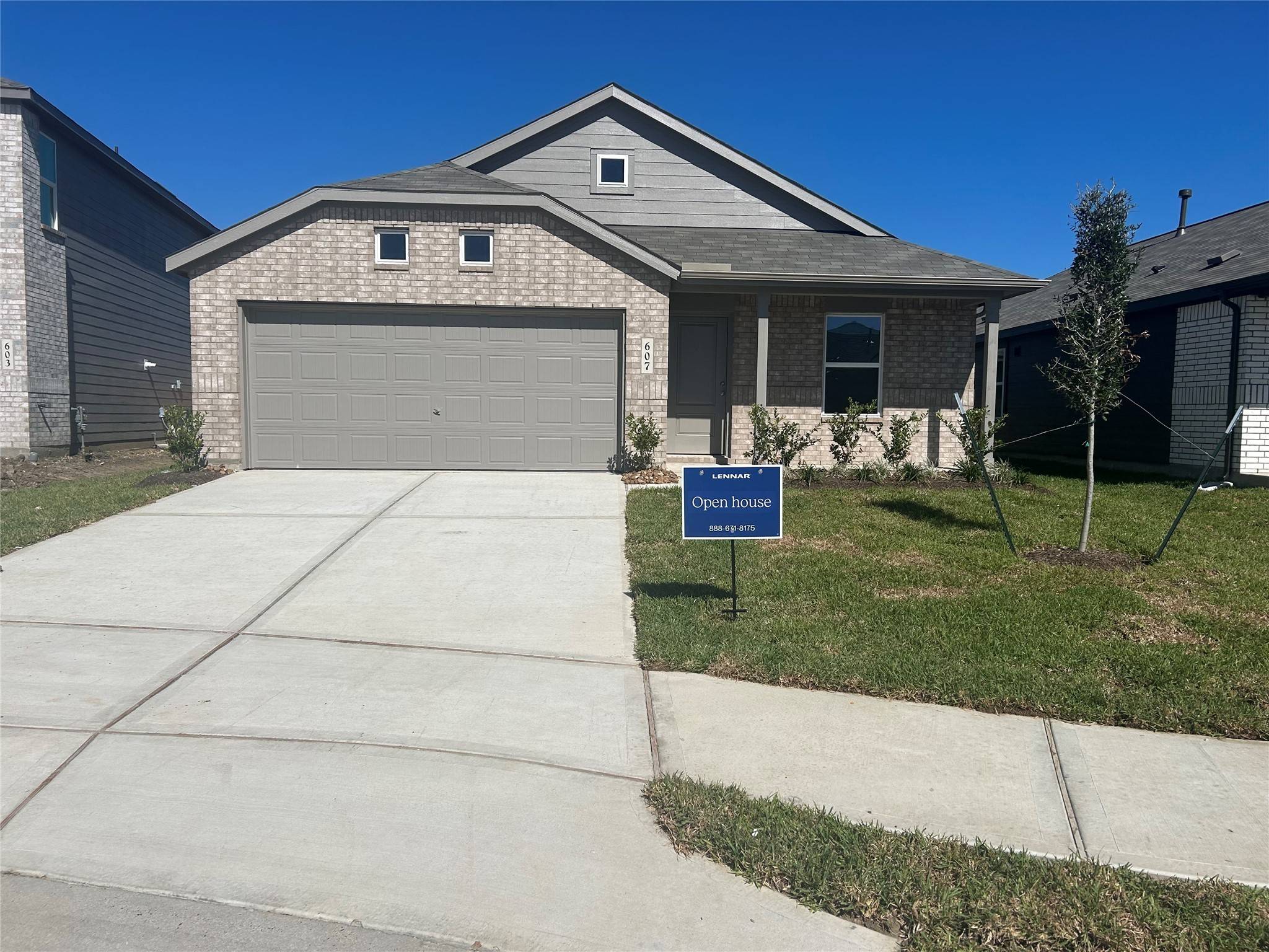 Crosby, TX 77532,607 Amberwood Creek DR