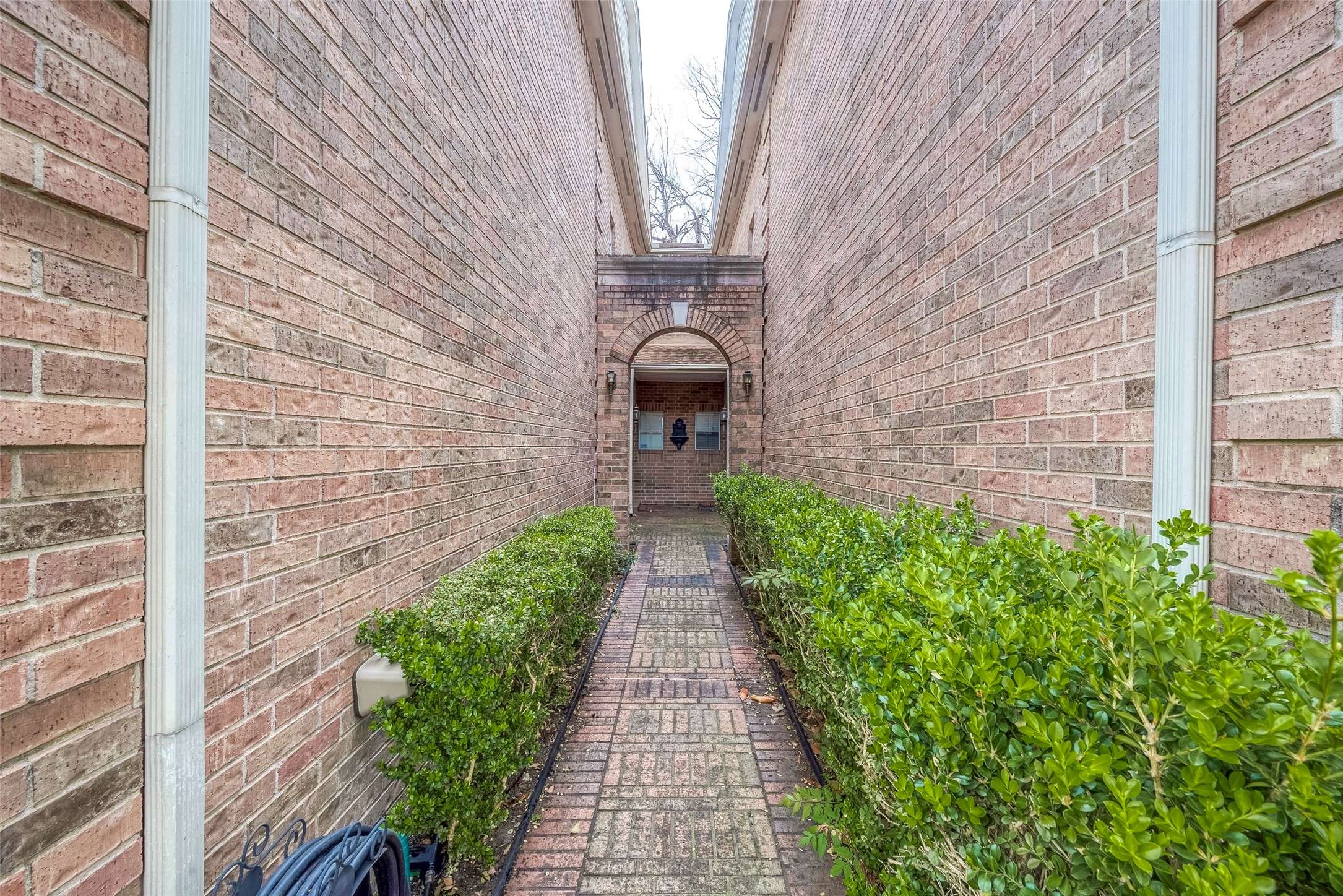 Houston, TX 77019,2419 Hazard ST