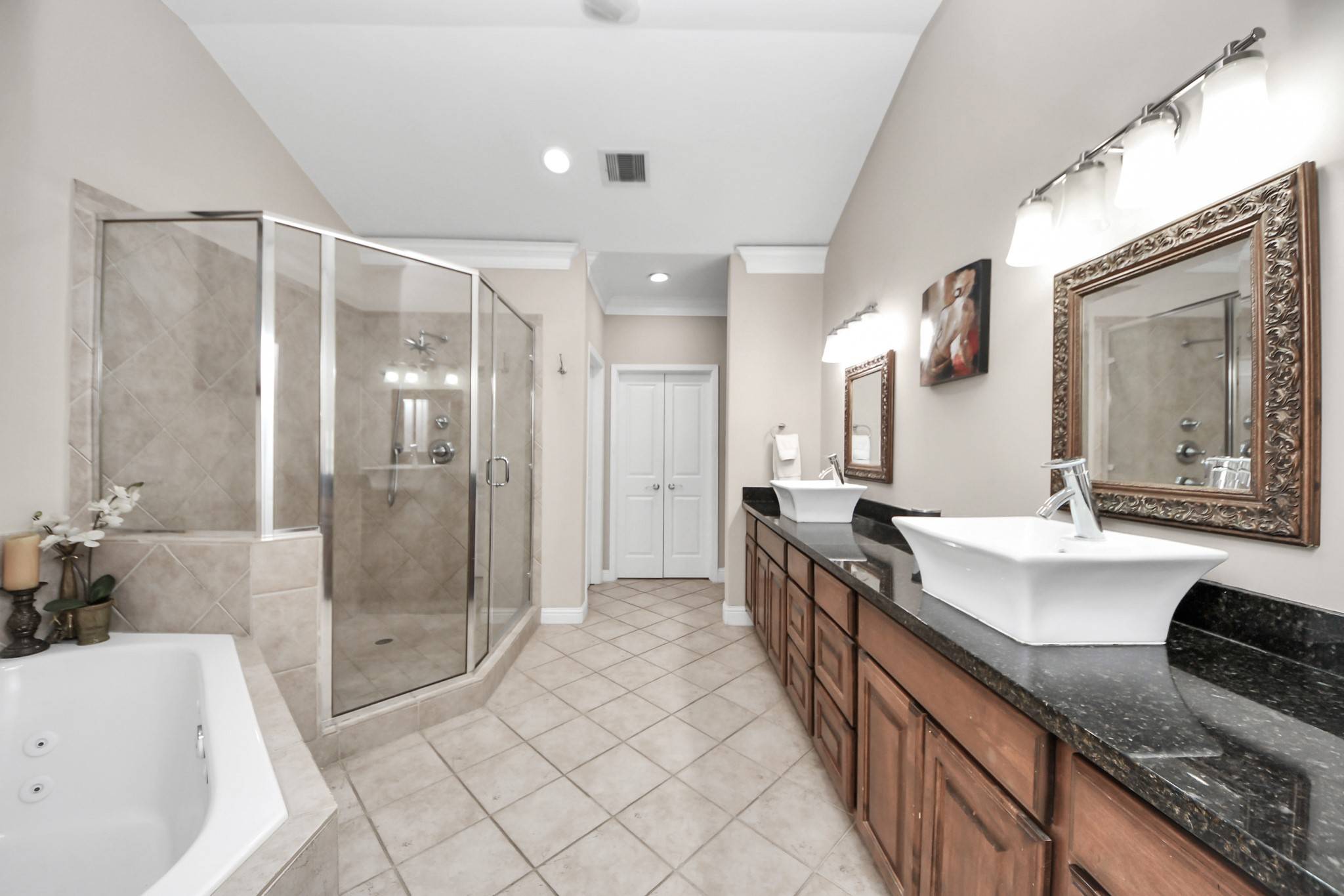 Houston, TX 77019,2414 Driscoll ST