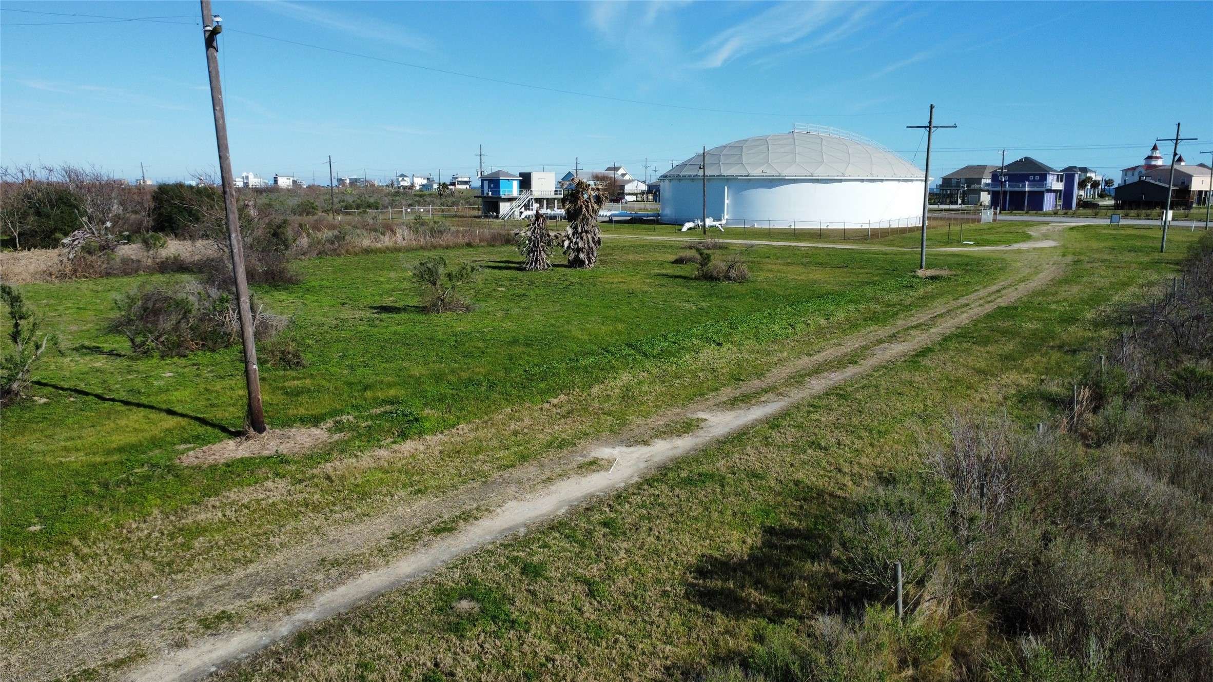 Crystal Beach, TX 77650,1101 Guppy
