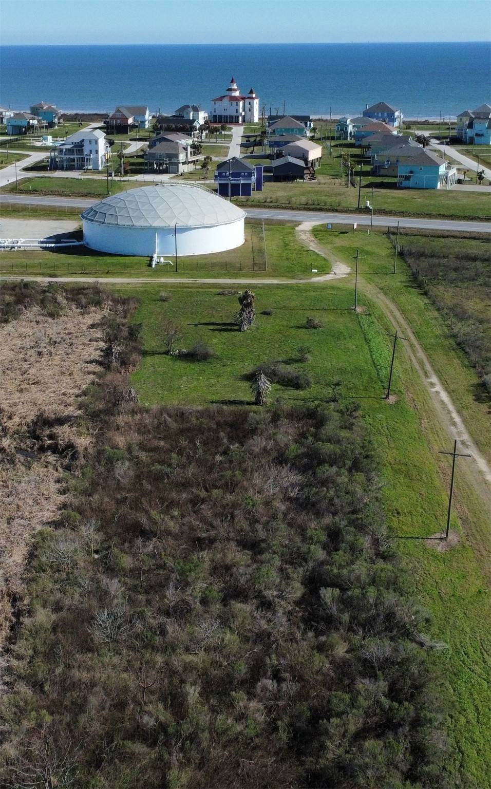 Crystal Beach, TX 77650,1101 Guppy