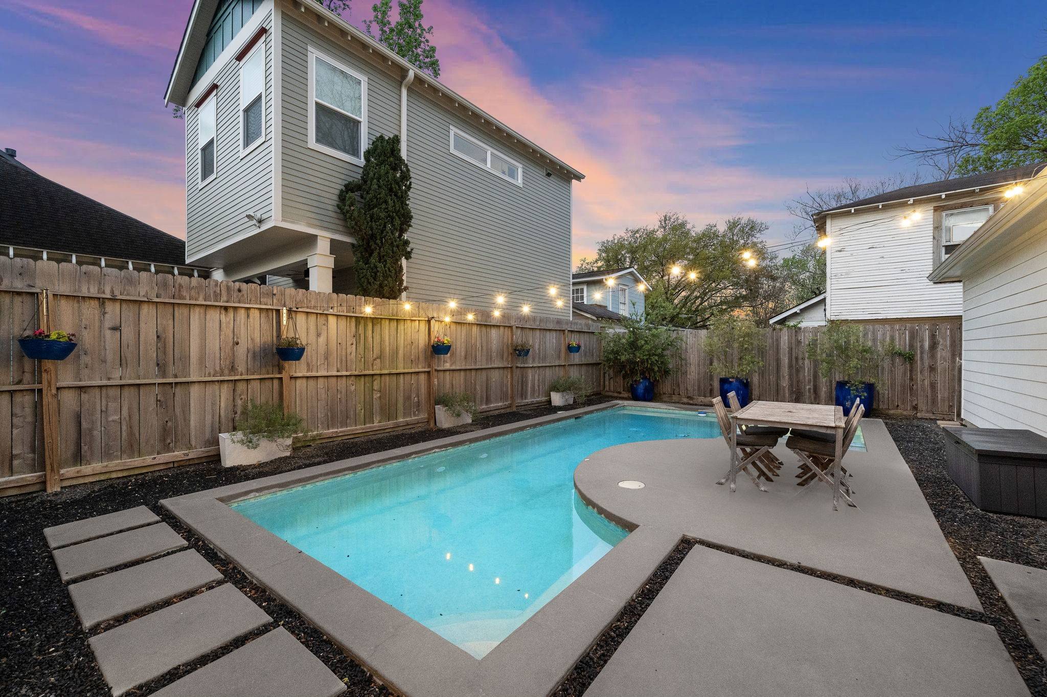 Houston, TX 77009,3711 Bruce ST