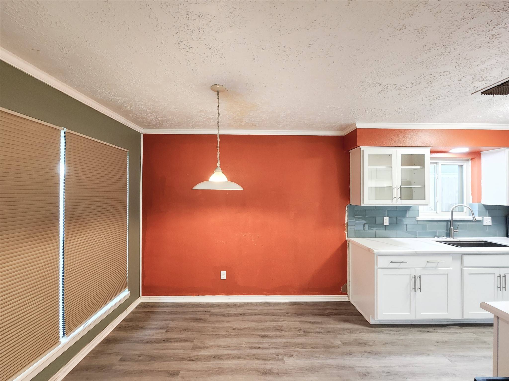 Webster, TX 77598,2830 Virginia Colony DR