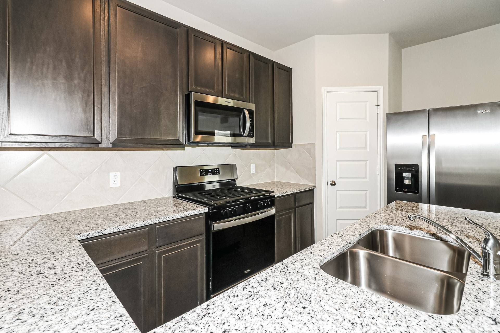 Rosharon, TX 77583,5122 Hector Gustavo