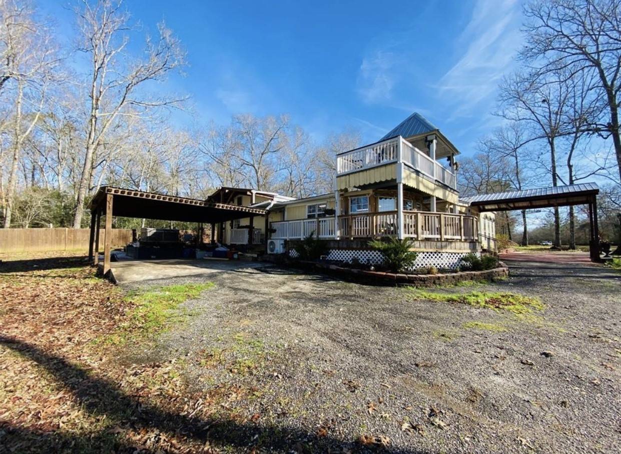 Liberty, TX 77575,90 Private Road 200501