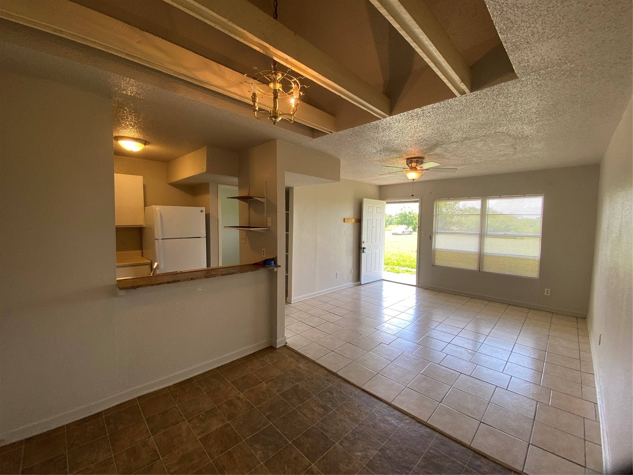 Eagle Lake, TX 77434,500 Austin RD #4