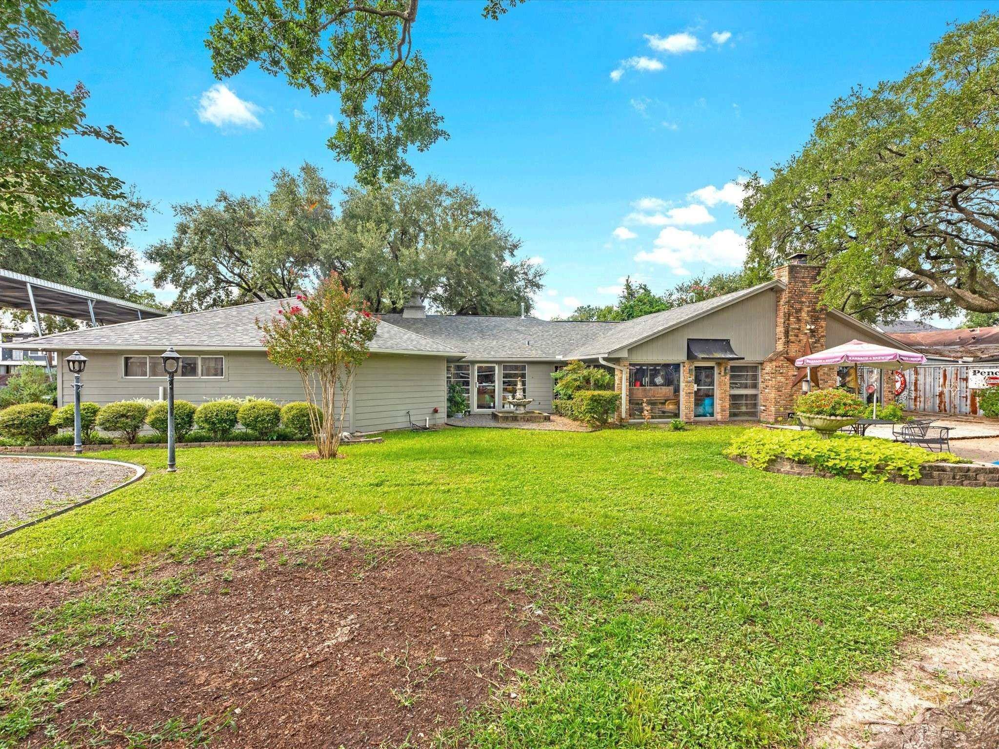 Houston, TX 77018,810 Martin ST