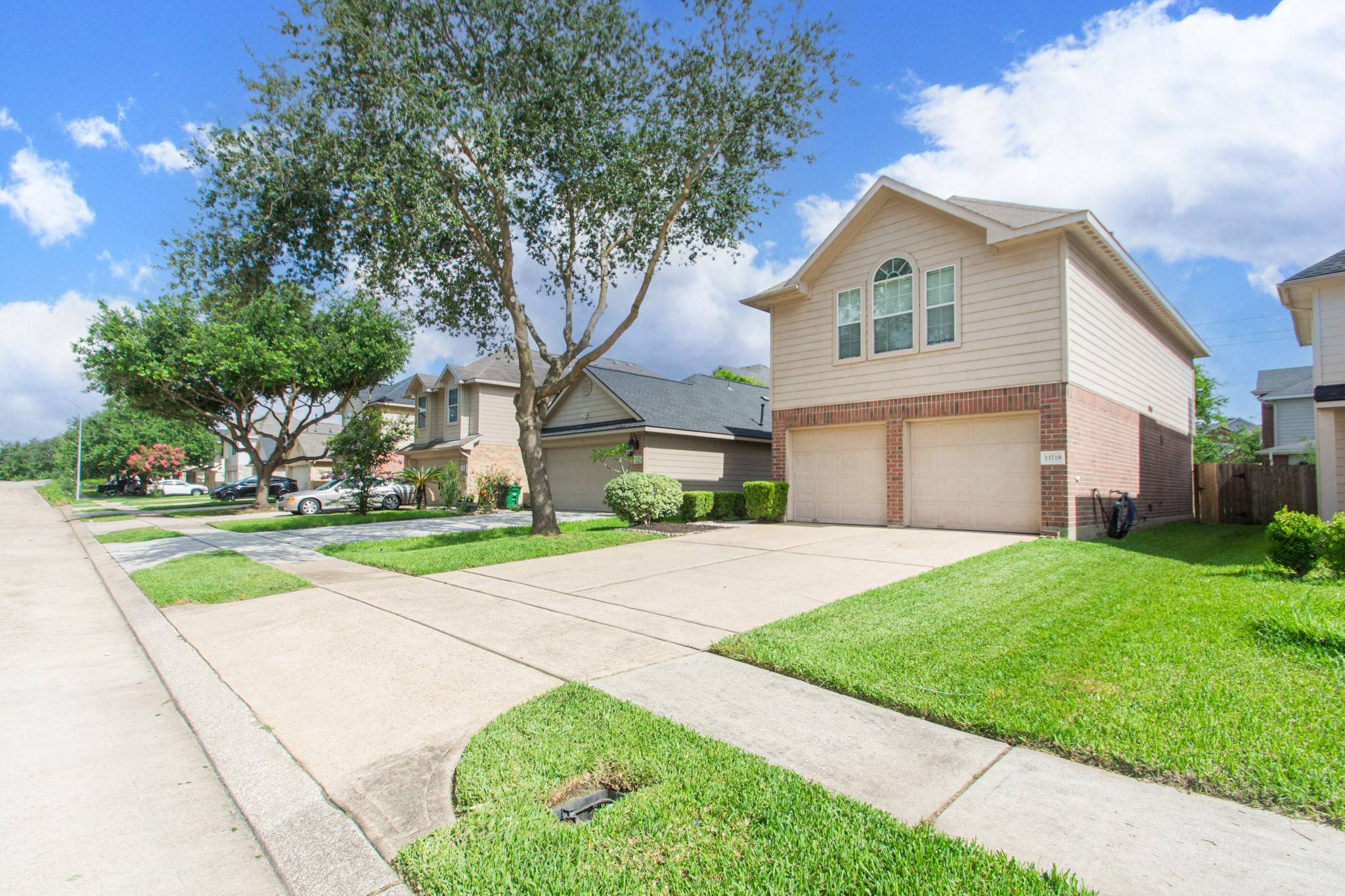 Houston, TX 77034,13719 Rural Oak ST