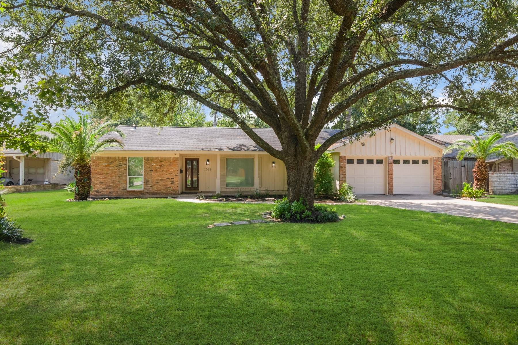 Houston, TX 77043,1539 Maux DR