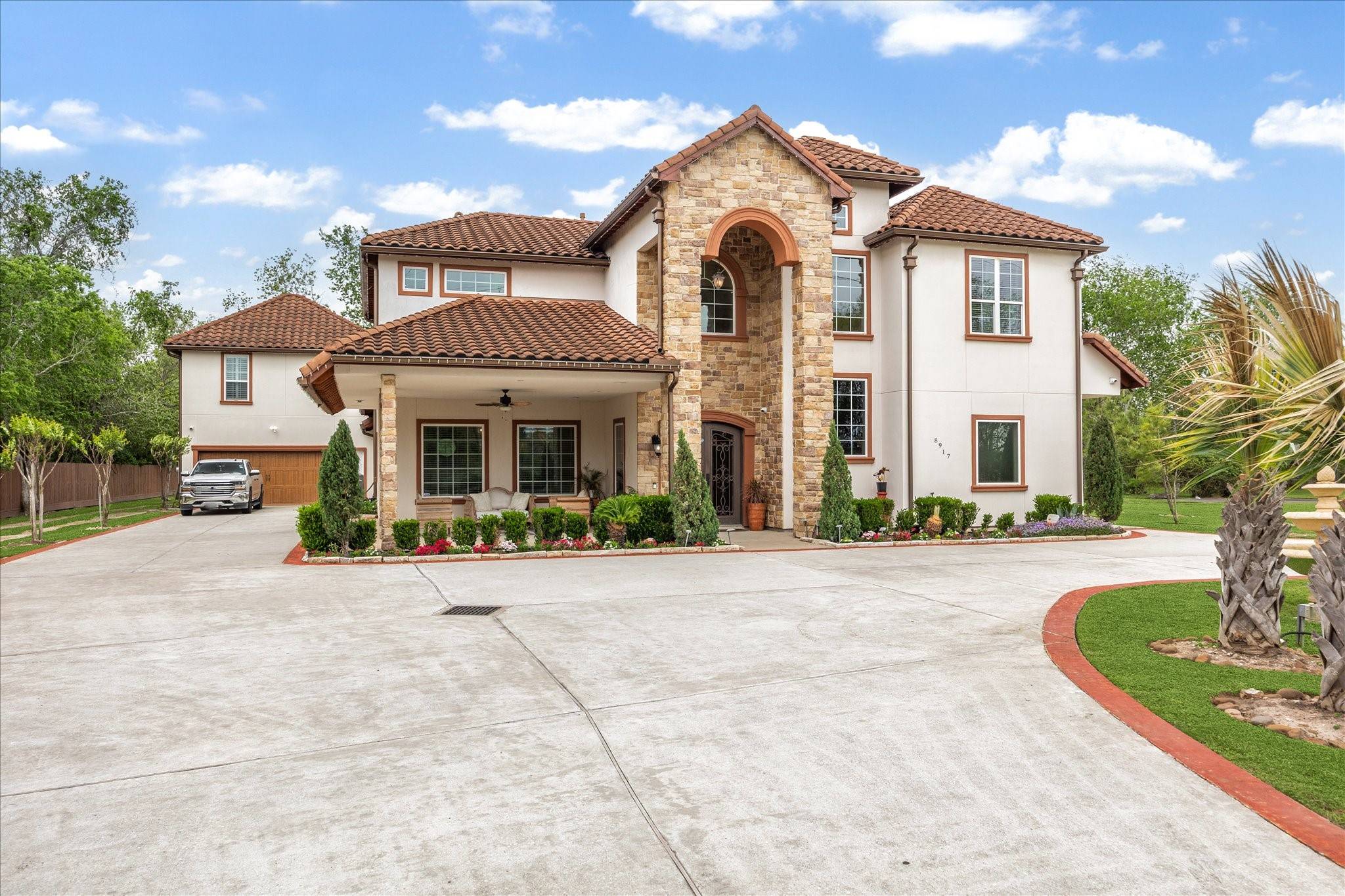 Pearland, TX 77584,8917 Hawk RD