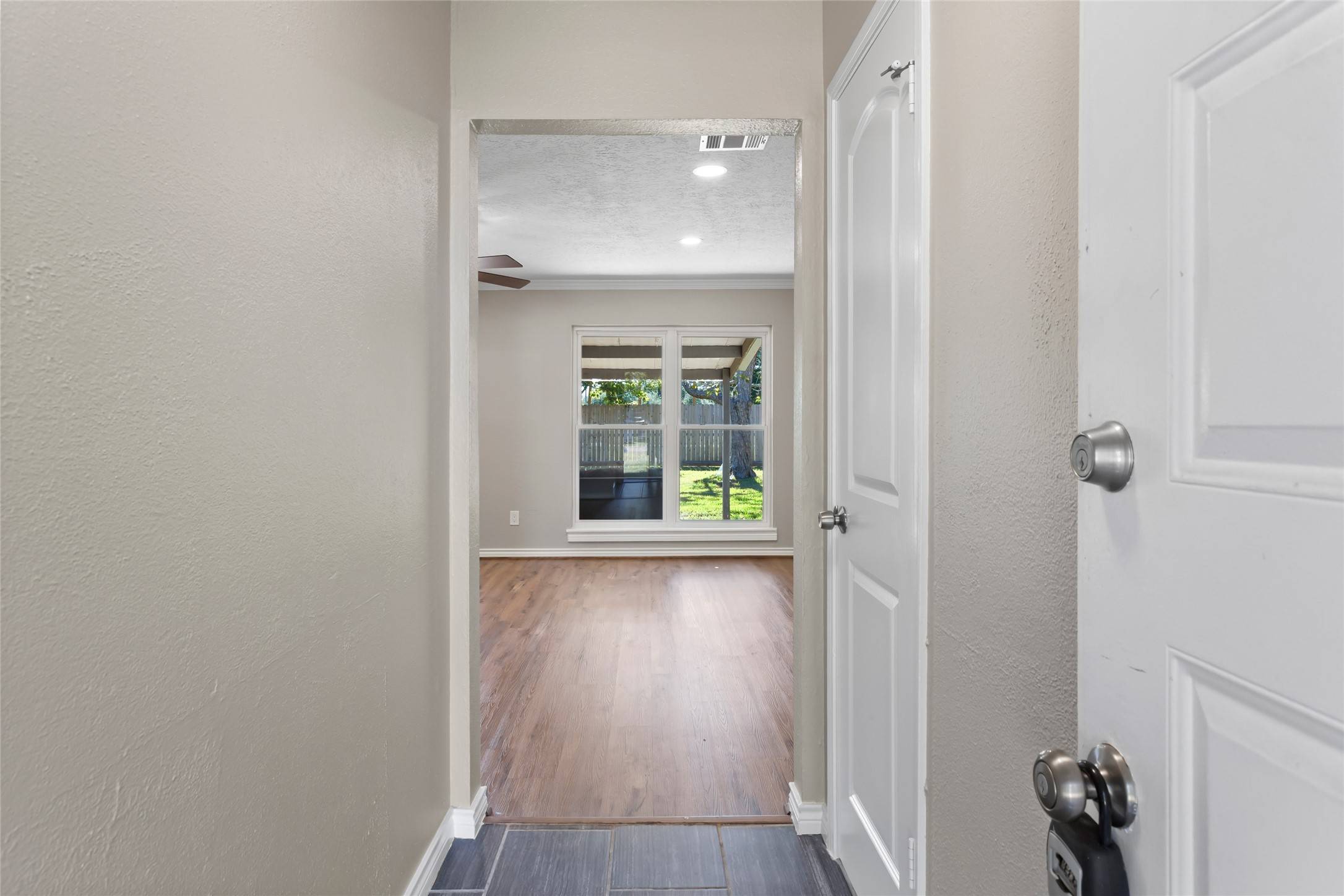 Alvin, TX 77511,817 Circle WAY